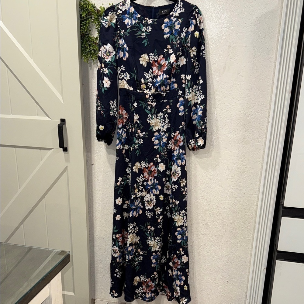 Vici women’s navy blue floral long sleeve full length maxi dress extra small